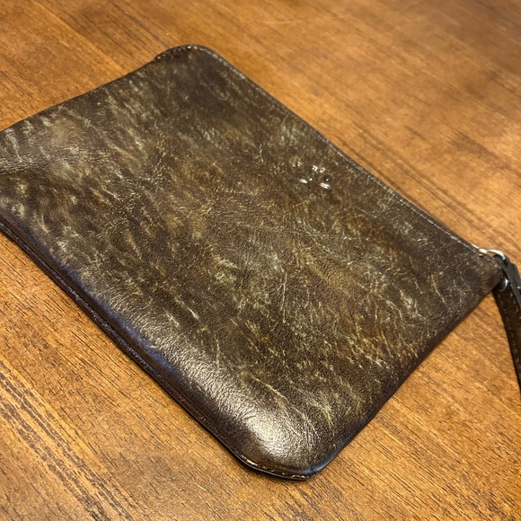 Patricia Nash Cassini Leather Wristlet Clutch Tooled Turquoise NWOT - Picture 4 of 7